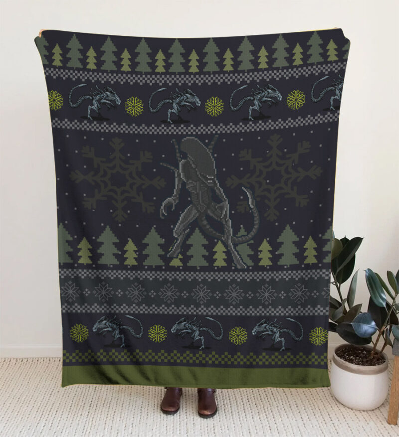 A Christmas Bug Hunt Xenomorph Blanket